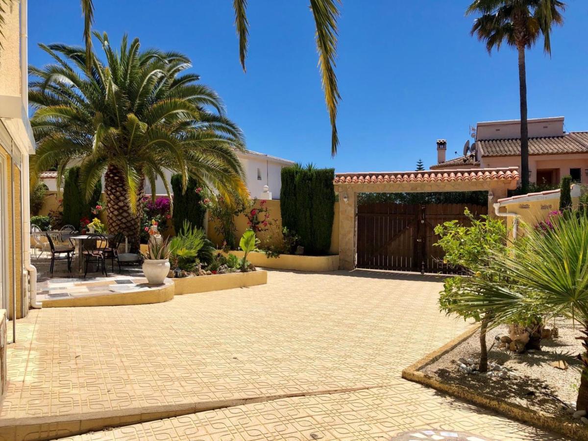 Villa Eva Asiana Guesthouse With Shared Pool Benissa Exterior foto